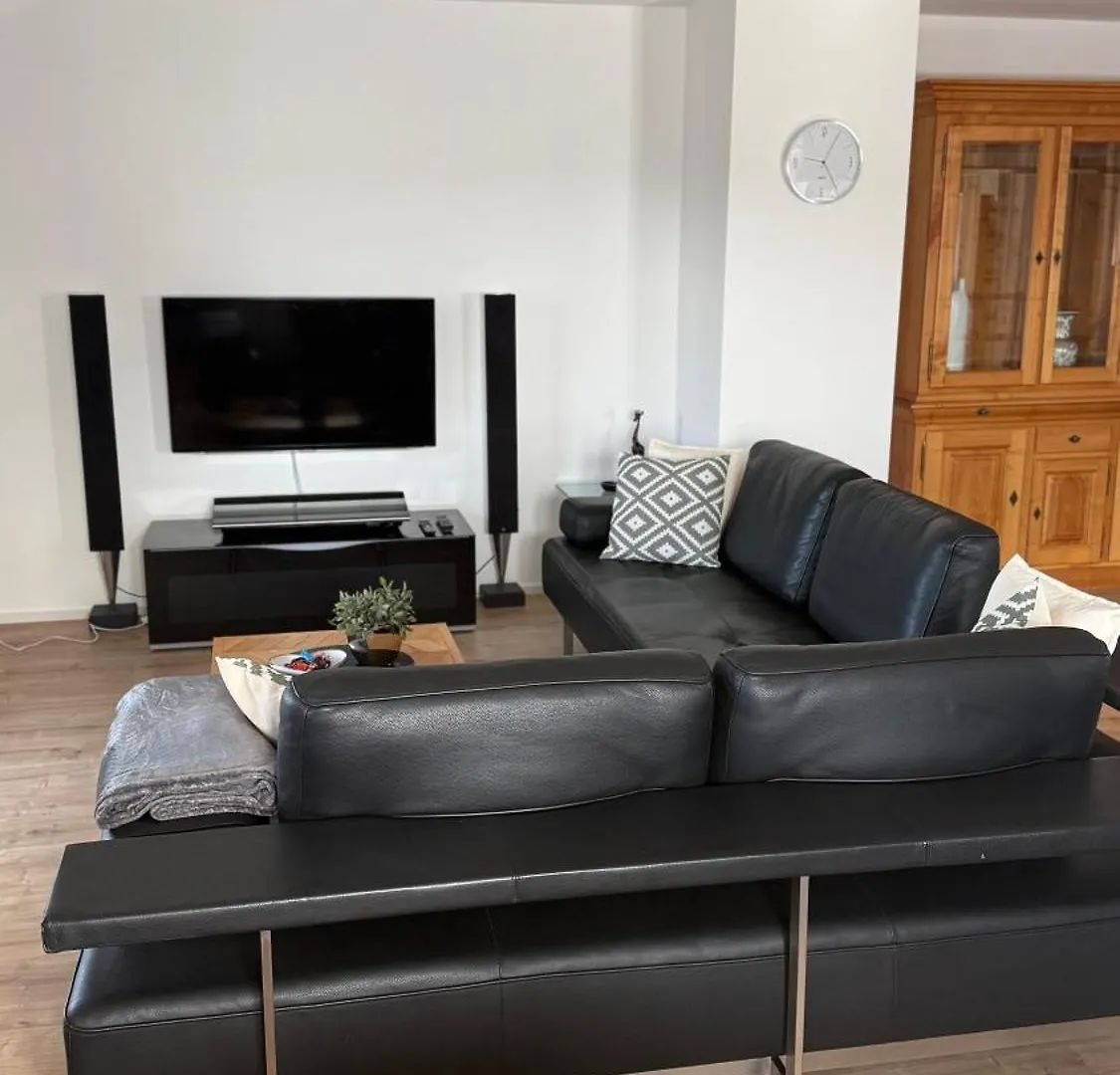 Moderne Ferienwohnung Prutting