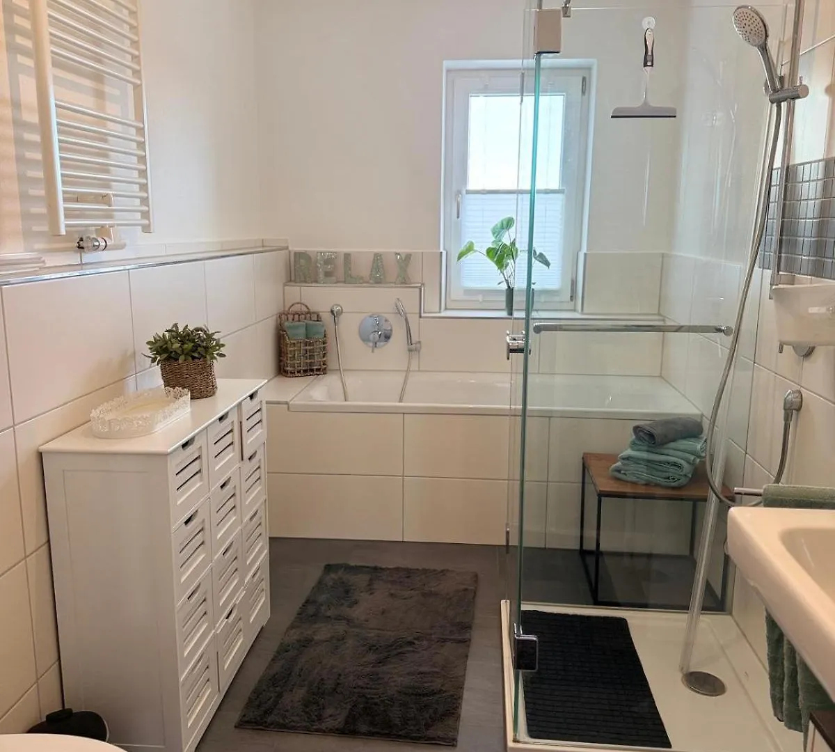 Moderne Ferienwohnung Prutting